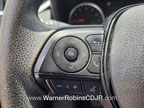 Used 2019 Toyota RAV4 XLE FWD image 27
