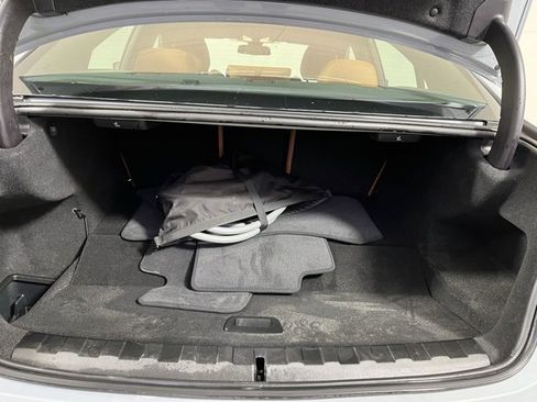 Used 2023 BMW 330e xDrive w/ M Sport Package image 21