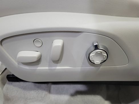 New 2026 Buick Enclave Avenir w/ Super Cruise Package image 29