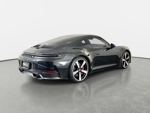 Used 2025 Porsche 911 Carrera S RWD image 8