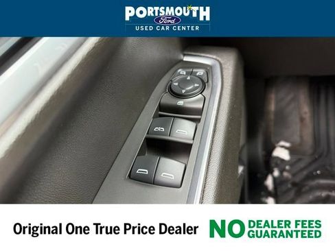 Used 2025 Chevrolet Silverado 1500 LT image 18