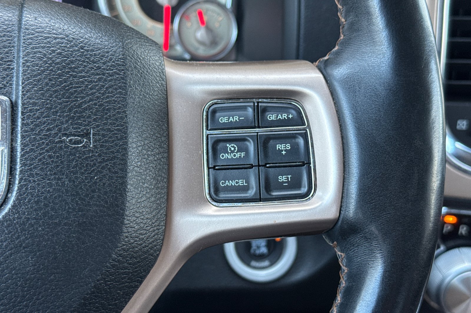 Used 2016 RAM 1500 Laramie Longhorn w/ Convenience Group AWD/4WD image 35