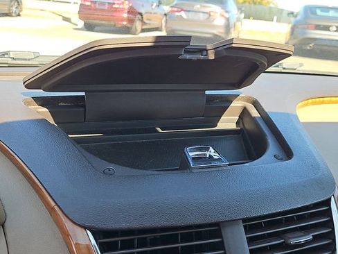 Used 2009 Chevrolet Malibu LT w/ Premium Mat Package image 25