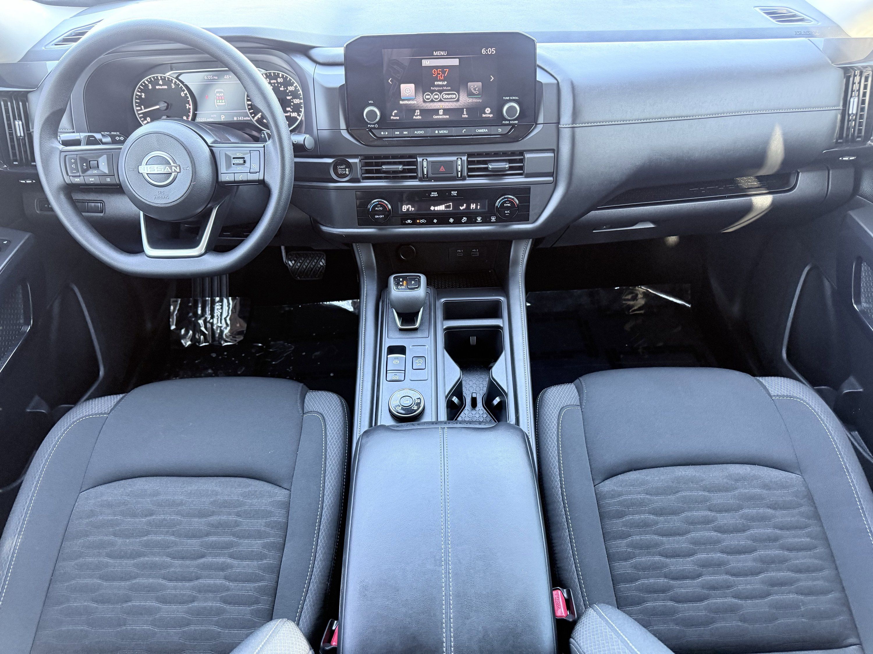 Used 2025 Nissan Pathfinder S AWD/4WD image 50