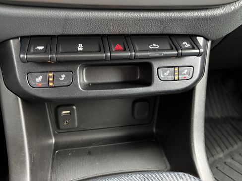 Used 2018 Chevrolet Colorado Z71 image 29