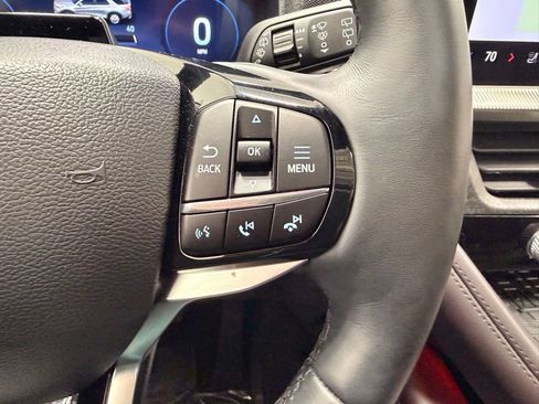 Used 2025 Ford Explorer Platinum AWD/4WD image 35