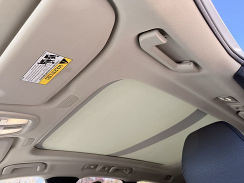 Certified 2025 Volvo XC60 B5 Plus image 10