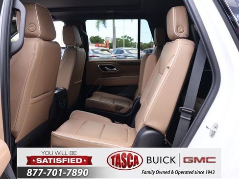 Used 2023 Chevrolet Tahoe Premier w/ Premium Package 2 RWD image 17