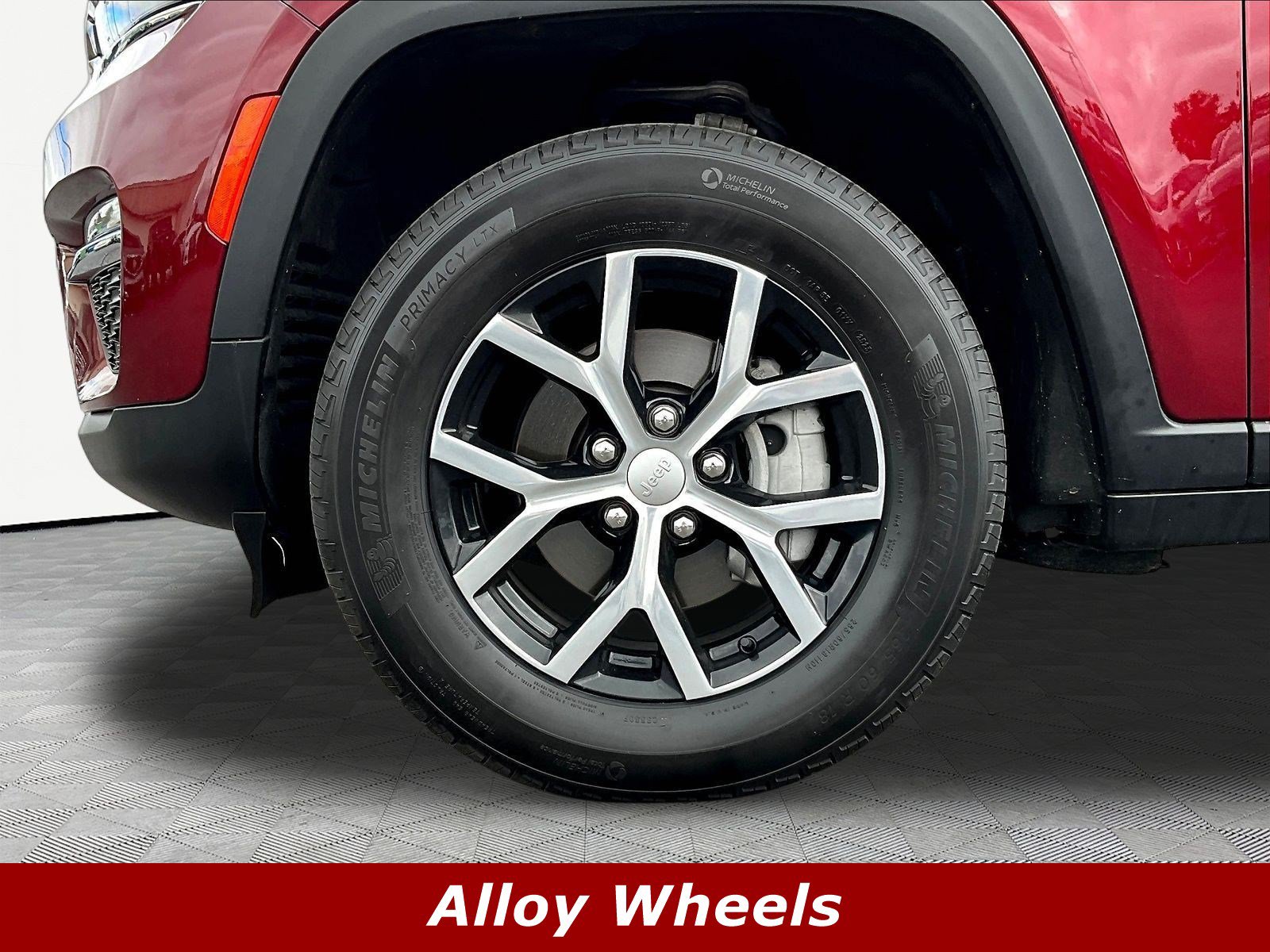 Used 2023 Jeep Grand Cherokee Limited AWD/4WD image 33
