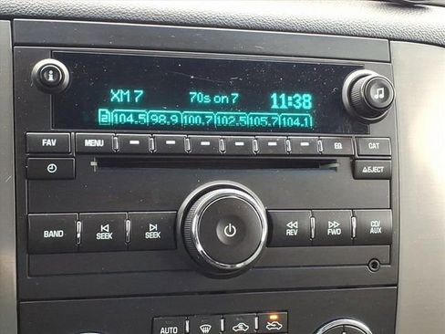 Used 2013 Chevrolet Silverado 1500 LTZ image 19