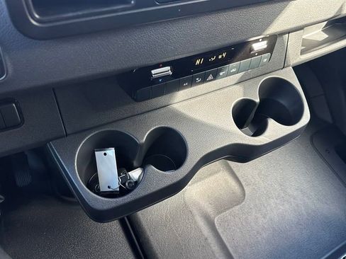 Used 2024 Mercedes-Benz Sprinter 3500 image 24