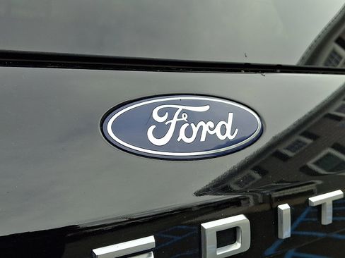 Used 2025 Ford Expedition Active image 33