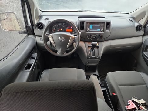 Used 2019 Nissan NV200 SV w/ Navigation Package image 13