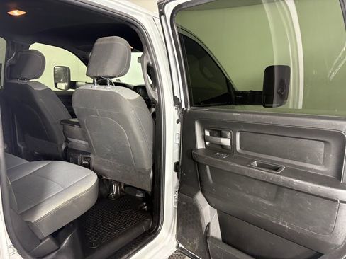 Used 2022 RAM 3500 Tradesman w/ Chrome Appearance Group image 30