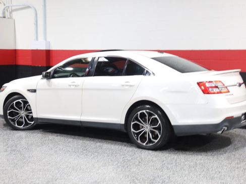 Used 2013 Ford Taurus SHO image 24