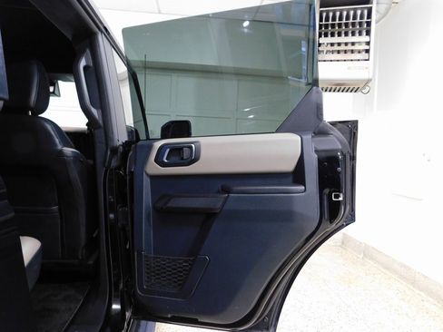 Used 2024 Ford Bronco Wildtrak image 87