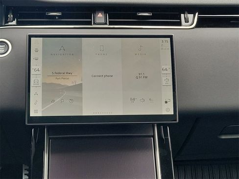 New 2026 Land Rover Range Rover Evoque Dynamic SE image 21