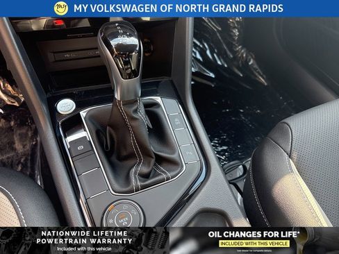 New 2026 Volkswagen Taos SEL AWD/4WD image 21