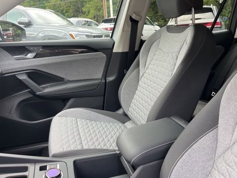 New 2025 Volkswagen Tiguan S image 10