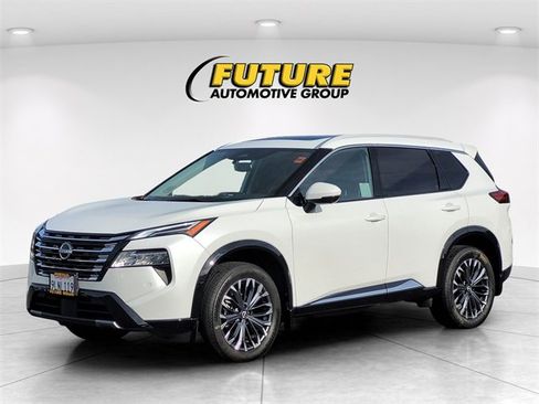 Certified 2024 Nissan Rogue Platinum w/ Platinum Premium Package image 5