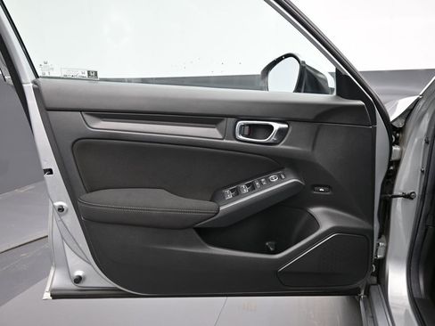 Certified 2025 Honda Civic LX image 30