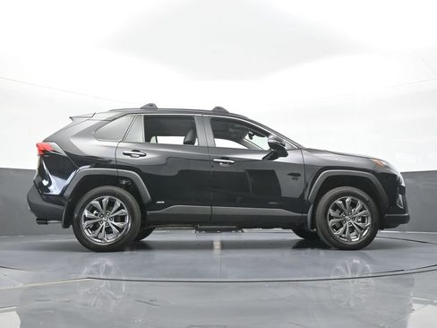 Used 2025 Toyota RAV4 Limited w/ Advanced Technology Package AWD/4WD image 59