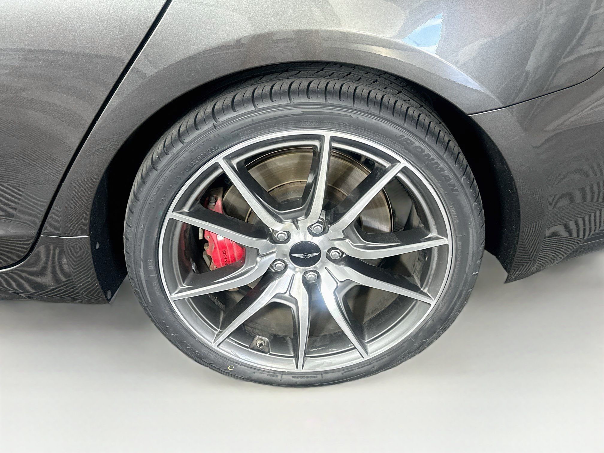 Used 2025 Genesis G70 2.5T RWD image 11