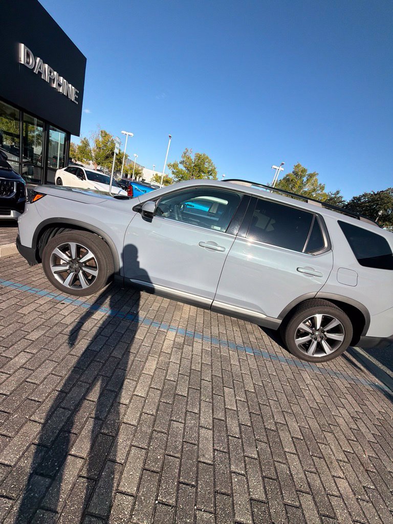 Used 2023 Honda Pilot Touring image 16