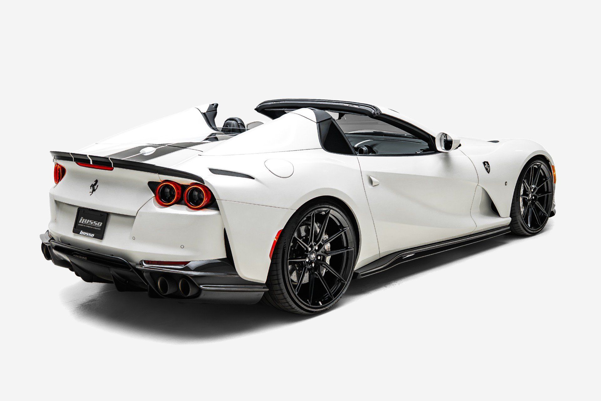 Used 2022 Ferrari 812 GTS RWD image 7