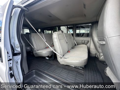 Used 2023 Chevrolet Express 3500 LT w/ LT Preferred Equipment Group image 10