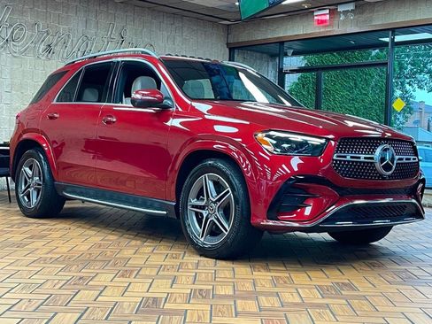Used 2024 Mercedes-Benz GLE 450e 4MATIC image 8