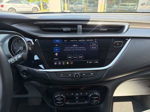 Used 2022 Buick Encore GX Essence w/ Experience Buick Package AWD/4WD image 27