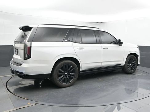 Used 2021 Cadillac Escalade Sport w/ Driver Assist Tech Package AWD/4WD image 2
