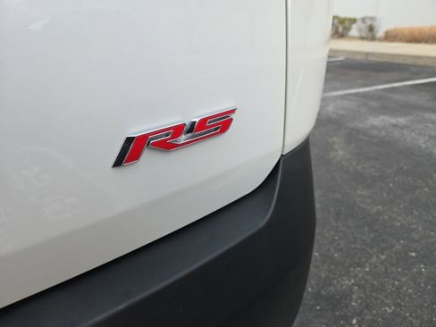 Used 2020 Chevrolet Traverse RS w/ LPO, Floor Liner Package image 12