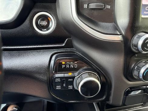 Used 2022 RAM 1500 Big Horn AWD/4WD image 17