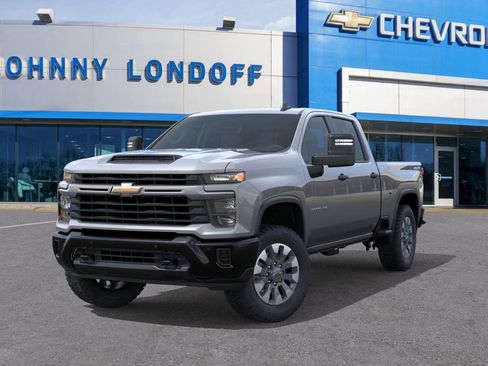 New 2026 Chevrolet Silverado 2500 Custom w/ Custom Value Package image 6