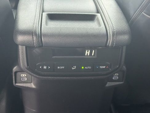 Used 2024 Toyota Grand Highlander XLE image 18