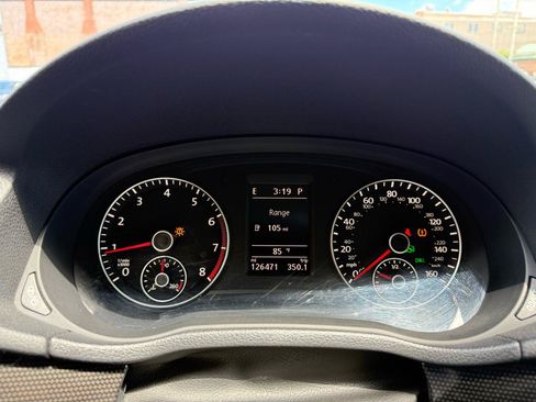 Used 2014 Volkswagen Passat 1.8T Sport FWD image 13