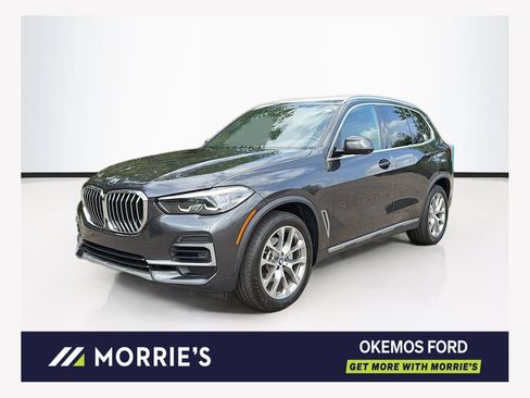 Used 2022 BMW X5 xDrive40i w/ Premium Package AWD/4WD image 1