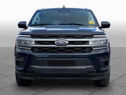 Used 2024 Ford Expedition XLT AWD/4WD image 4