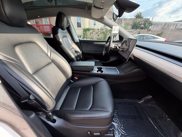 Used 2024 Tesla Model Y Performance AWD/4WD image 24