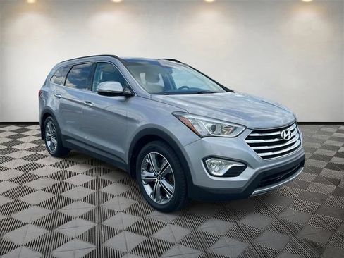 Used 2016 Hyundai Santa Fe Limited w/ Option Group 04 FWD image 8