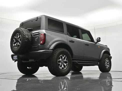 Used 2022 Ford Bronco Badlands AWD/4WD image 39