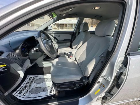Used 2010 Hyundai Elantra Blue Sedan 4D w/ Comfort Pkg 2 image 28