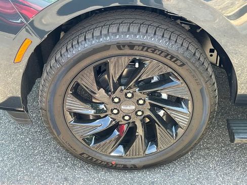 New 2026 Lincoln Navigator L Reserve image 13