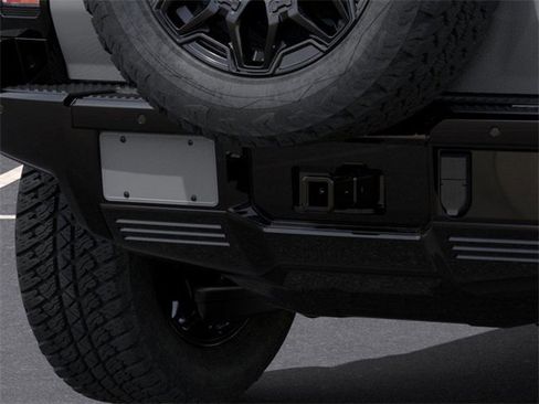 New 2025 GMC Hummer EV 2X image 14