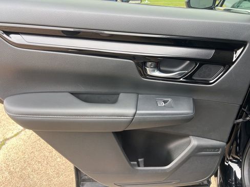 Used 2025 Honda CR-V EX-L image 19