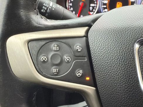 Used 2018 GMC Acadia Denali w/ Technology Package image 12