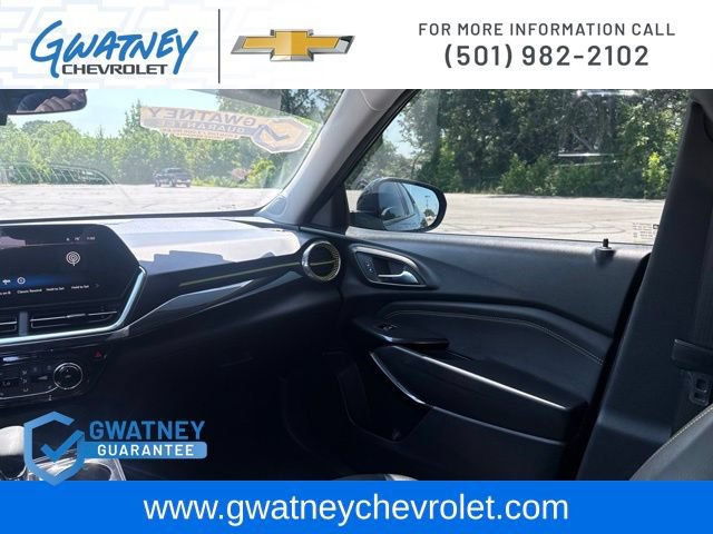 Used 2024 Chevrolet Trax ACTIV w/ Driver Confidence Package FWD image 23