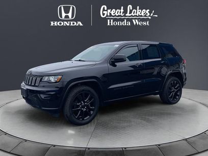 Used 2017 Jeep Grand Cherokee Altitude